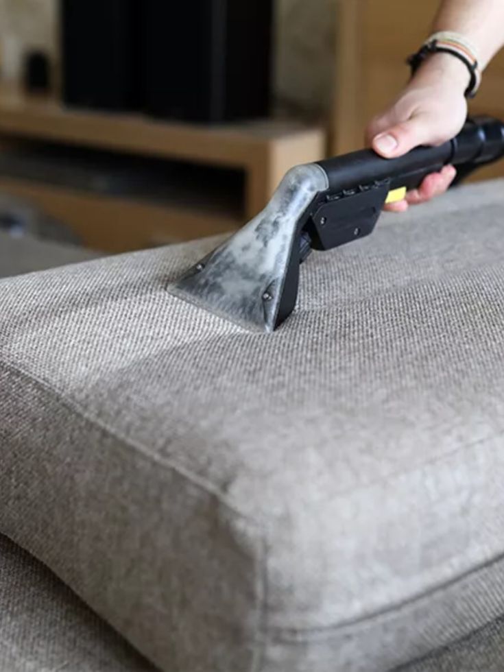 شركة تنظيف كنب في دبي